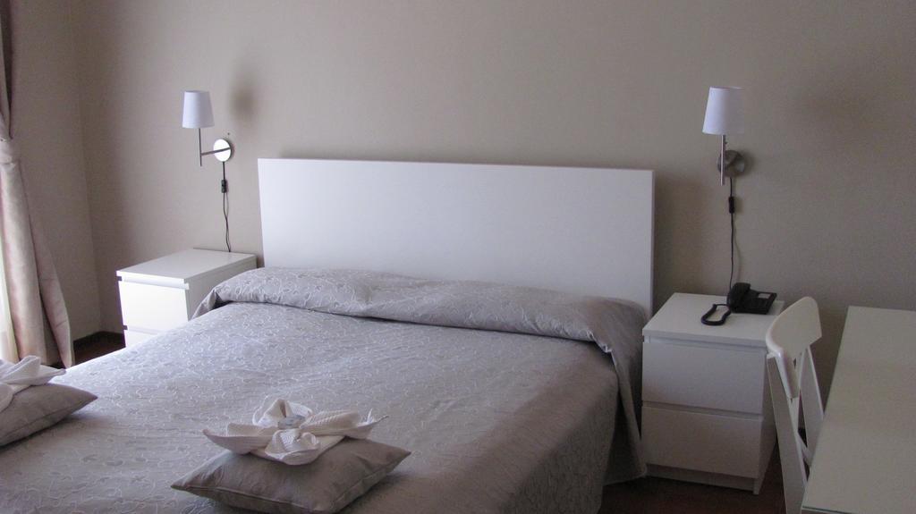 Albergo La Genzianella Miasino Luaran gambar